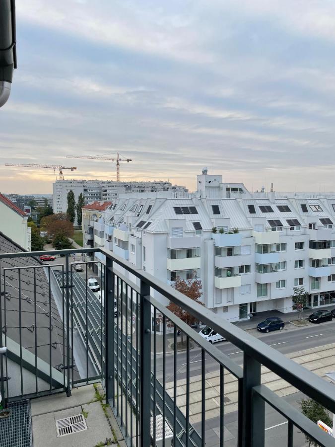 Eca Rooftop Live - Private & Serviced Wien